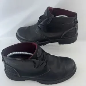 Clarks | Shoes | Clarks Kyros Limit Black Leather Chukka  display picture 2